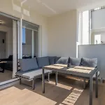 Apartmán Luxury With Jacuzzi In *