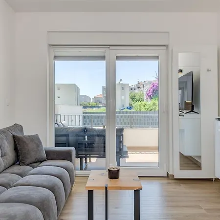 Luxury With Jacuzzi In * Trogir