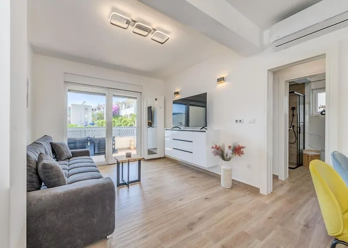 Apartamento Luxury With Jacuzzi In