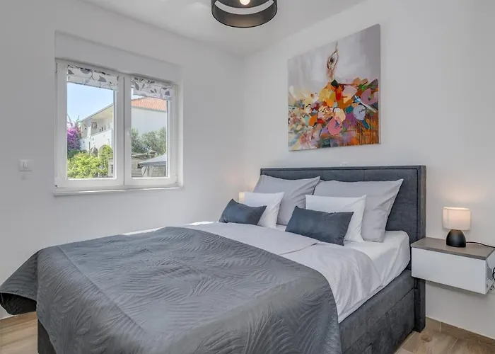 Apartamento Luxury With Jacuzzi In