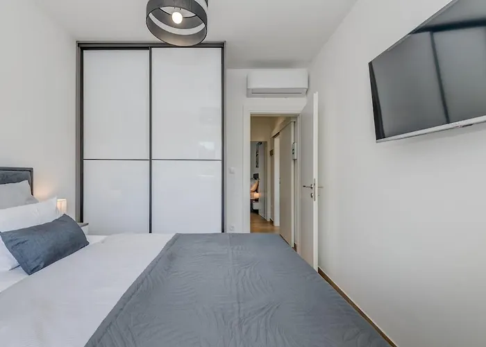 Apartamento Luxury With Jacuzzi In Trogir