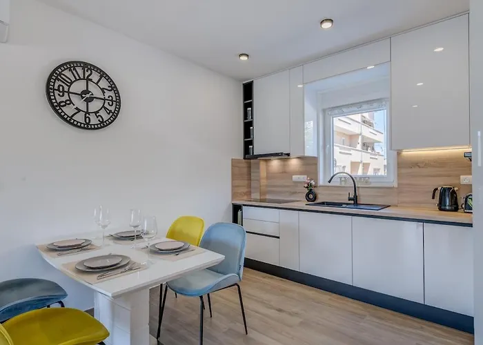 Luxury With Jacuzzi In Trogir