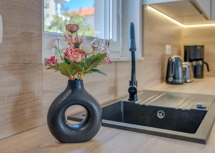 Luxury With Jacuzzi In