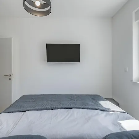 Apartment Luxury With Jacuzzi In