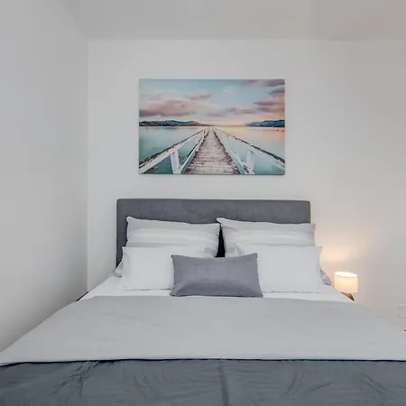 Appartement Luxury With Jacuzzi In *